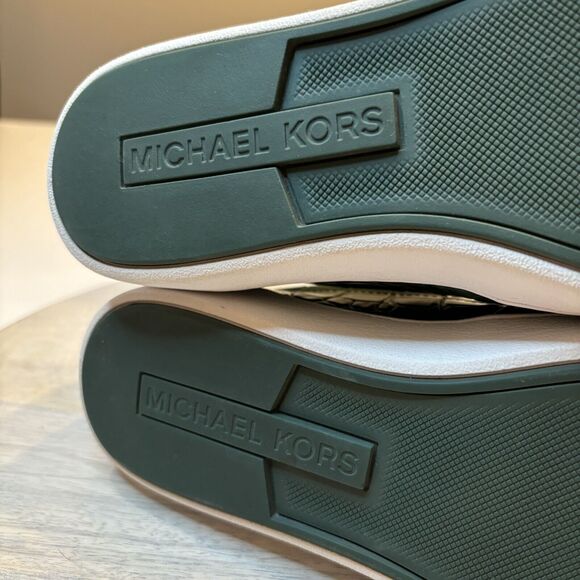 Michael Kors Keaton Moss Green Slip On Crocodile Embossed Sneakers US Size 8 M - Picture 10 of 11